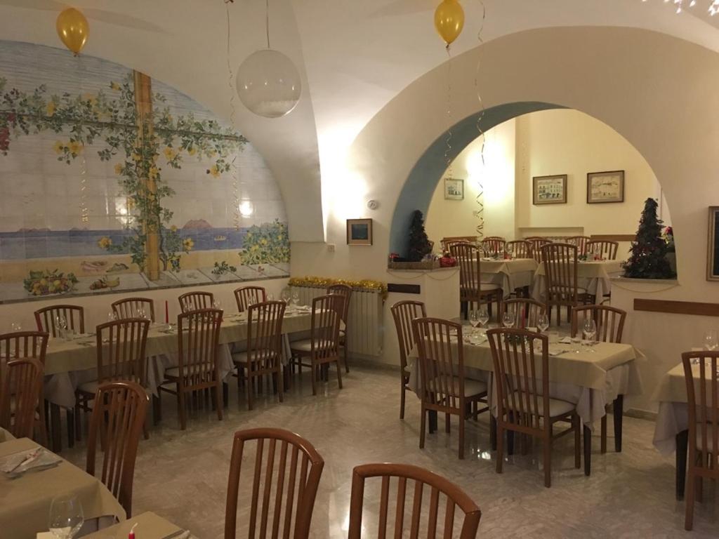 Restaurace v ubytování Hotel Marconi