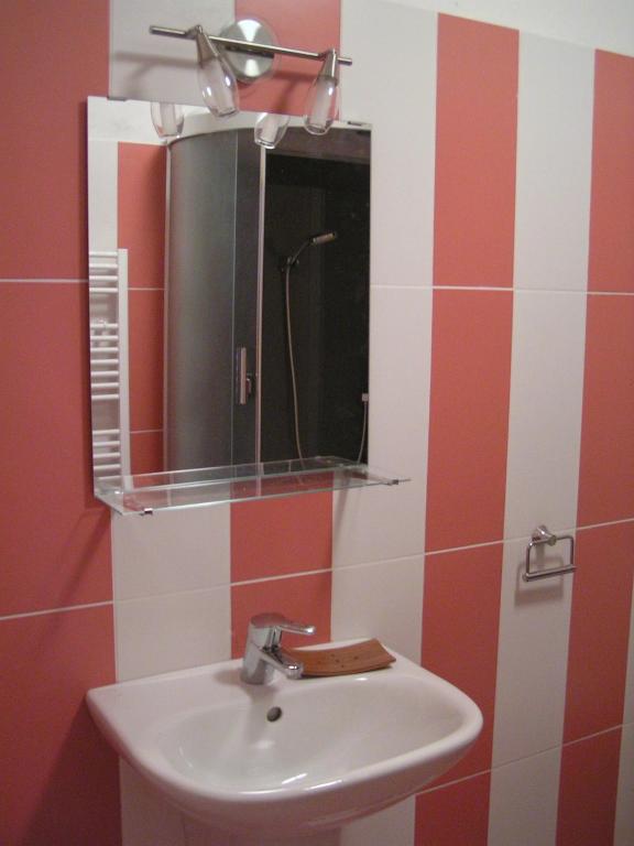 Kúpeľňa v ubytovaní Kaštieľ Biela Dáma a Čierny Rytier
