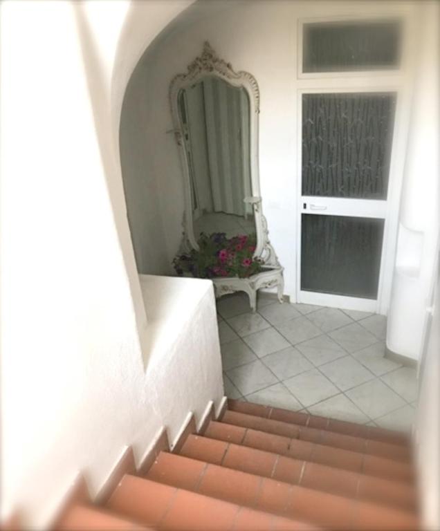 Fotografia z galérie ubytovania Pied a terre sul porto v destinácii Ischia