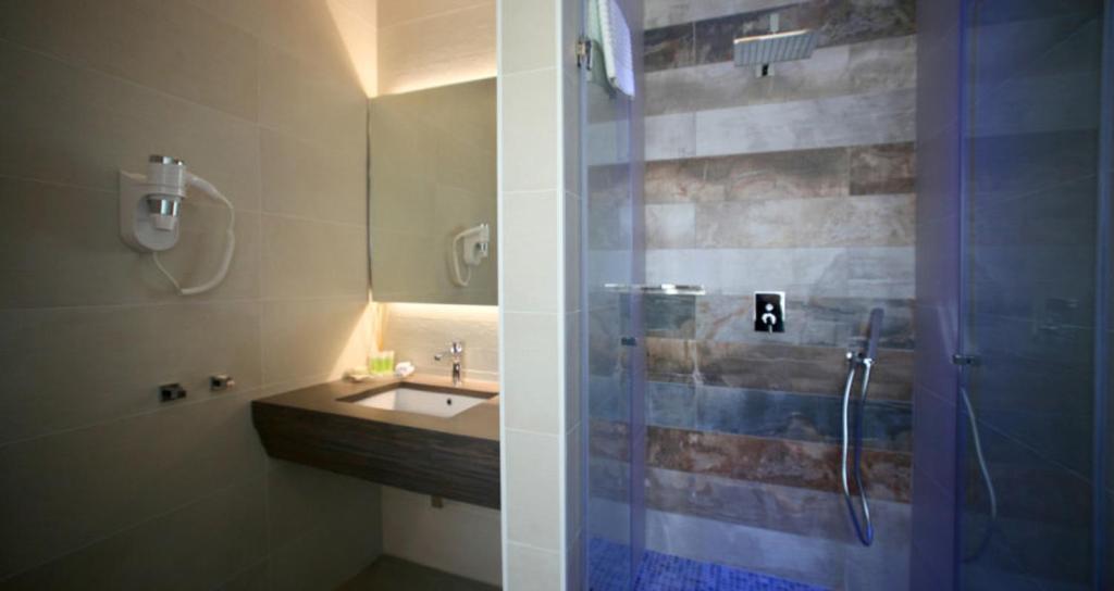 Een badkamer bij Dimora Del Dragone