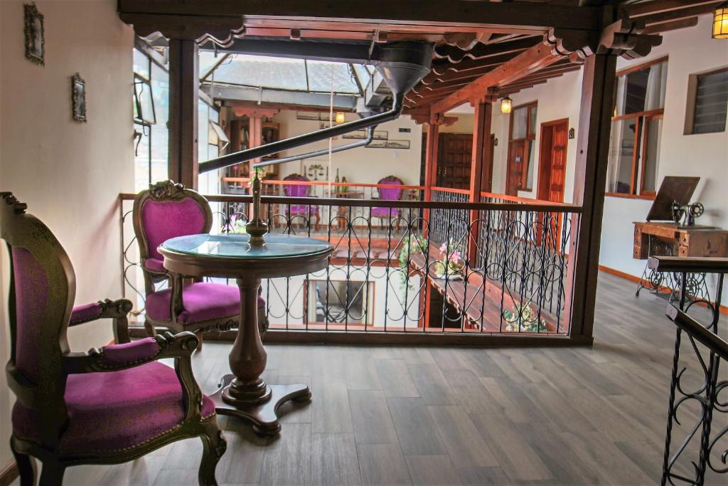 Posezení v ubytování Hotel Colonial San Agustin
