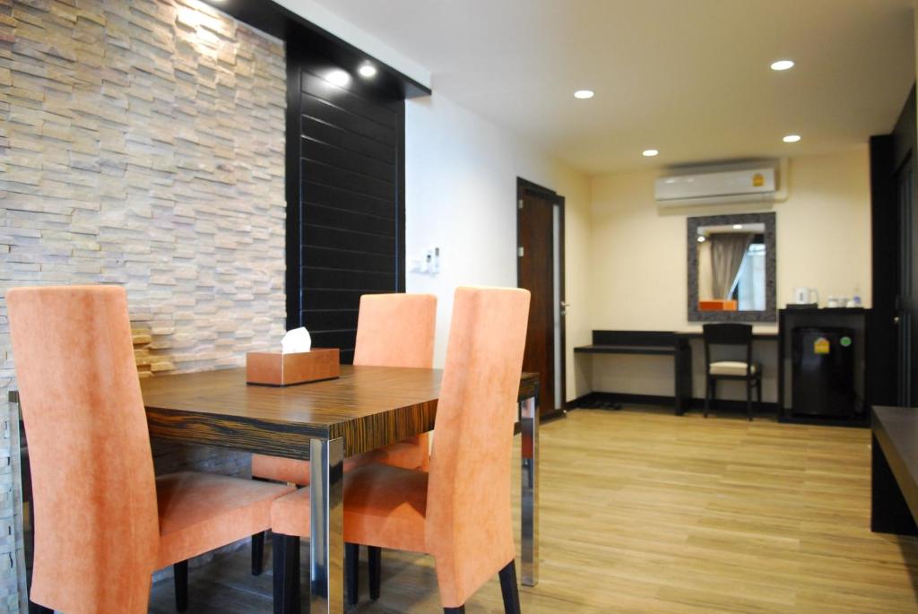 Monsane River Kwai Resort - Deluxe Suite Met Uitzicht Op De Rivier