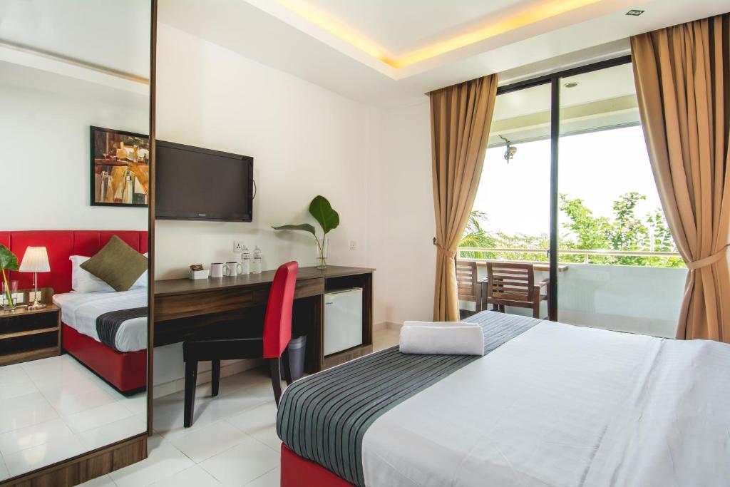 Alia Residence Business Resort - Camera Doppia Deluxe Con Vista Sul Mare Parziale