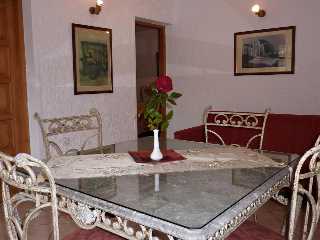 Posedenie v ubytovaní Holiday Home Linet