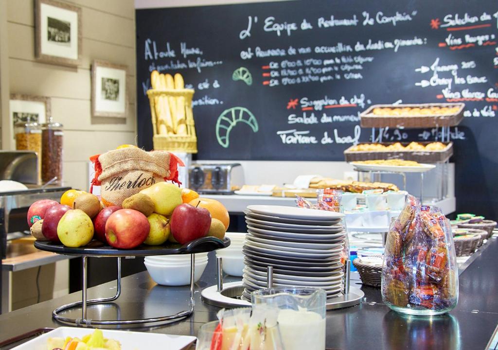 Campanile Dijon Centre - Gare - Resim 17