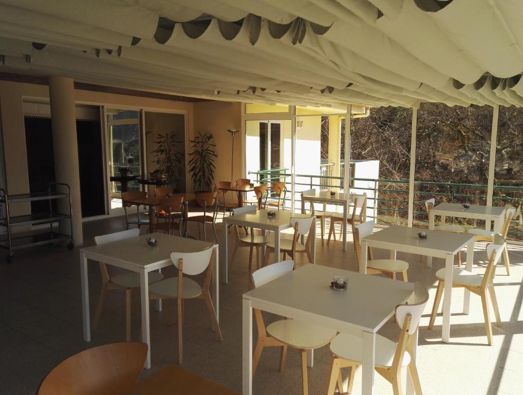 Restaurace v ubytování Hotel Lagoa Azul do Geres