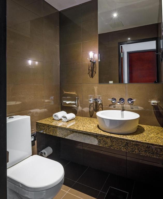 Koupelna v ubytování Meresuu Spa & Hotel