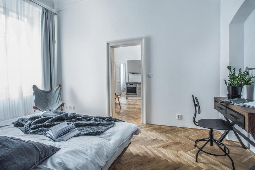 Lazenska N4 Residence - Resim 20