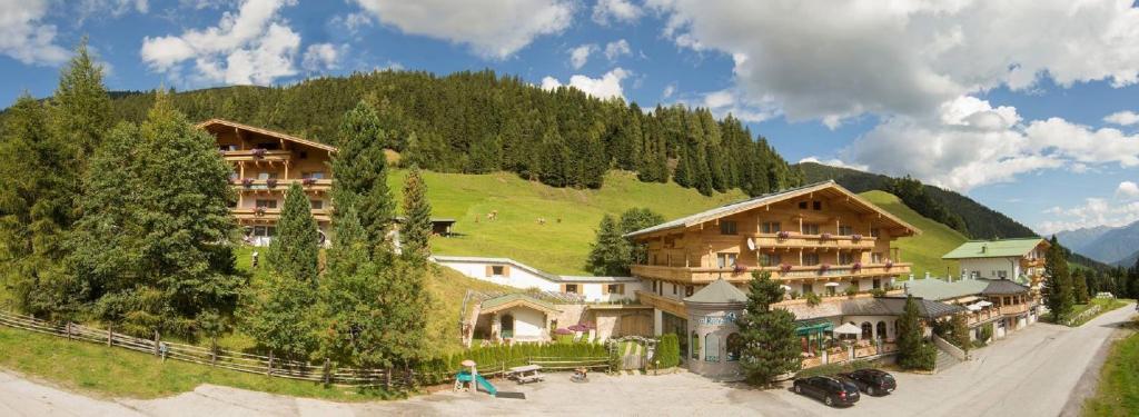 Imagen de la galería de Mountainclub Hotel Ronach, en Königsleiten