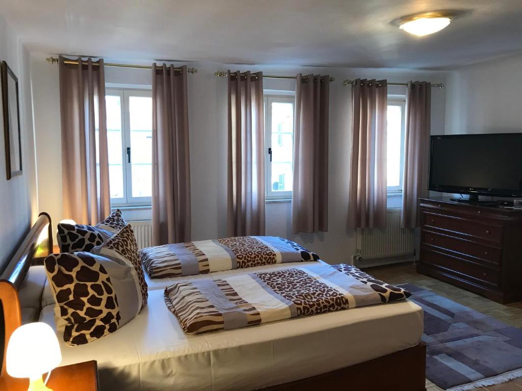 Postel nebo postele na pokoji v ubytování Hotel Schwanen