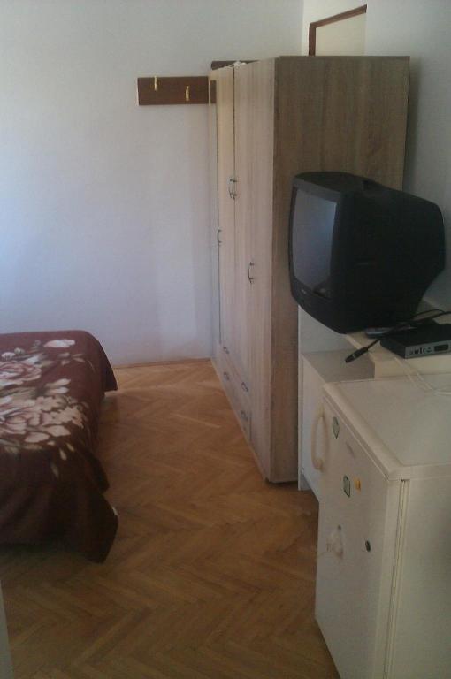 TV a/nebo společenská místnost v ubytování Svetin Apartments