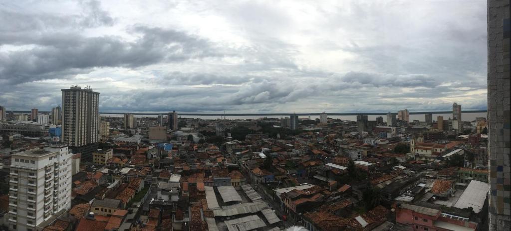 Uma vista geral de Belém ou a vista da cidade a partir do hotel