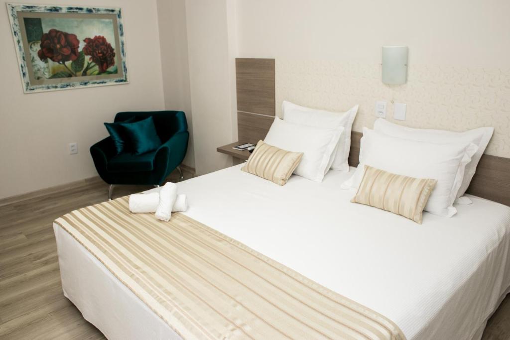  Benos Hotel