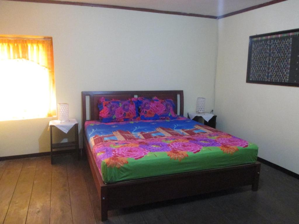 MJR Ticketing Guest House - Habitación Doble Con Baño Compartido