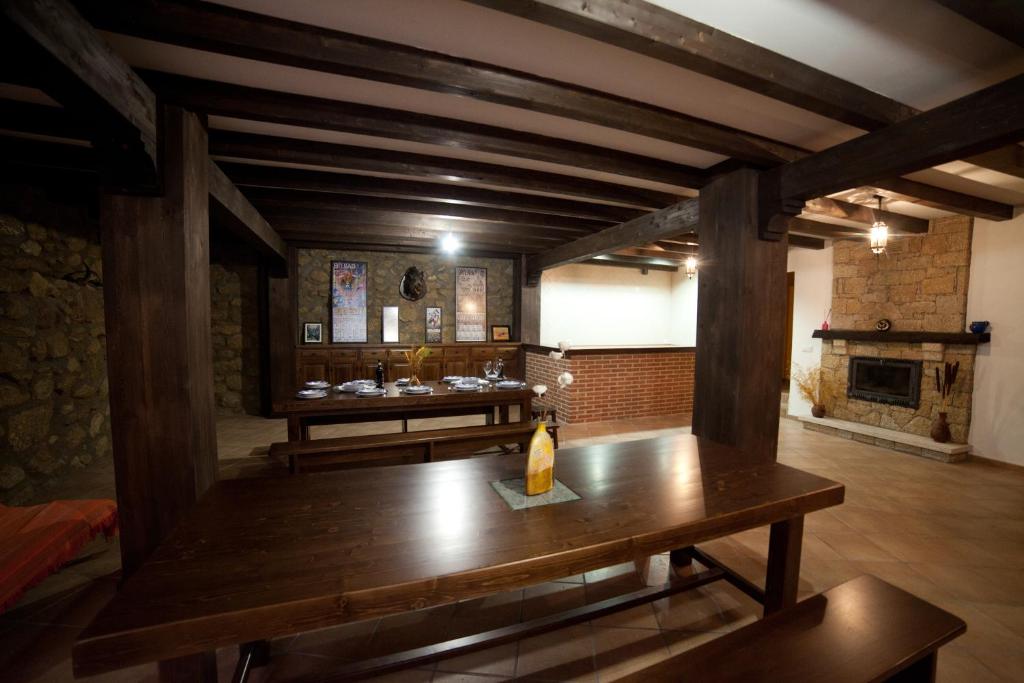 Fotografia z galérie ubytovania Apartamentos Rurales Sierra de Béjar v destinácii Peñacaballera