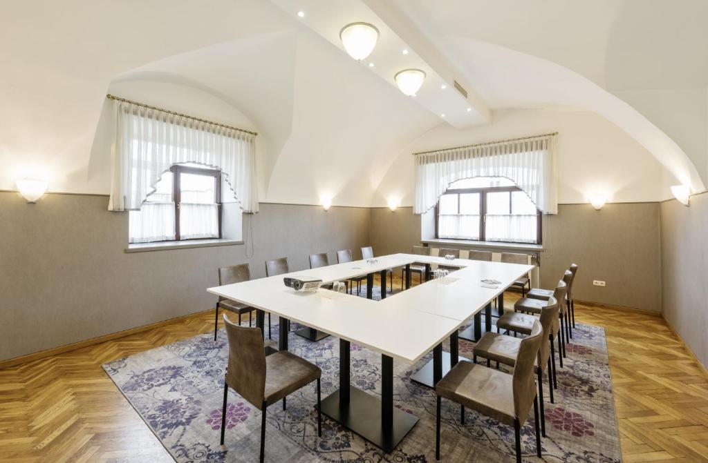 Posezení v ubytování Hotel Gasthof Fischer