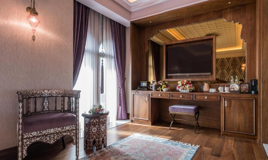 AJWA Sultanahmet - Preferred Hotels LVX Collection - Deluxe Double Room With Sea View