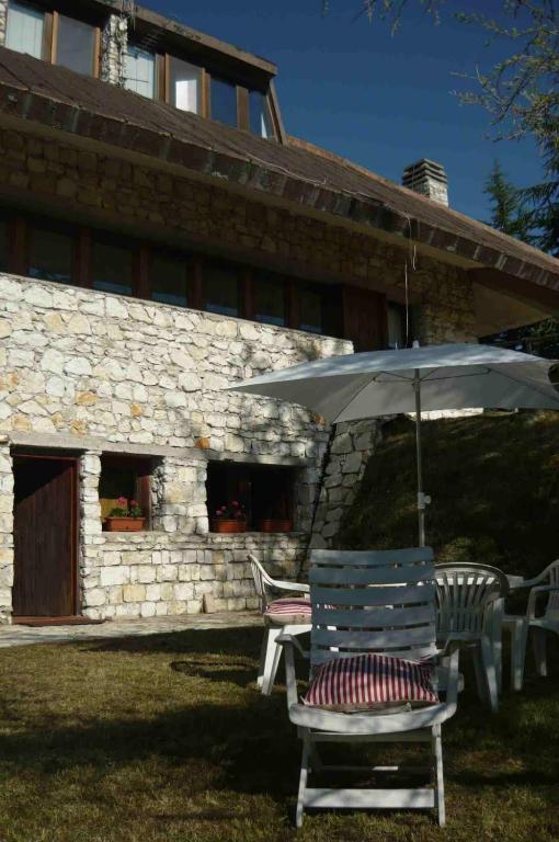 Budova, kde se the country house nachází