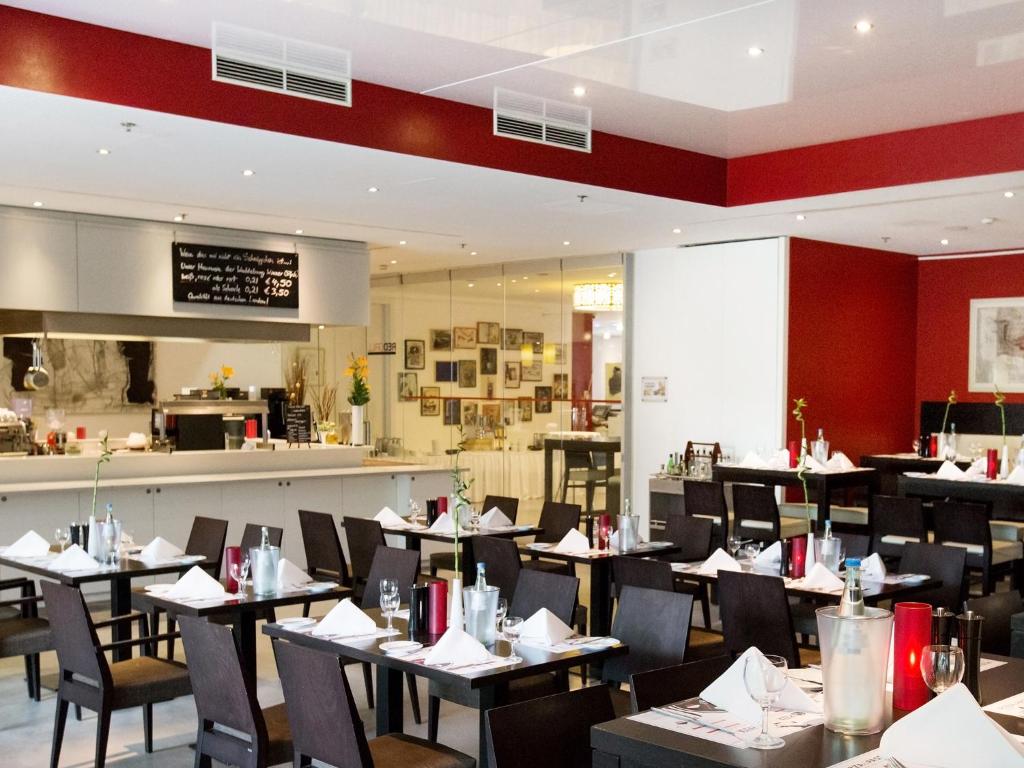 Nápoje v ubytování DORMERO Hotel Hannover