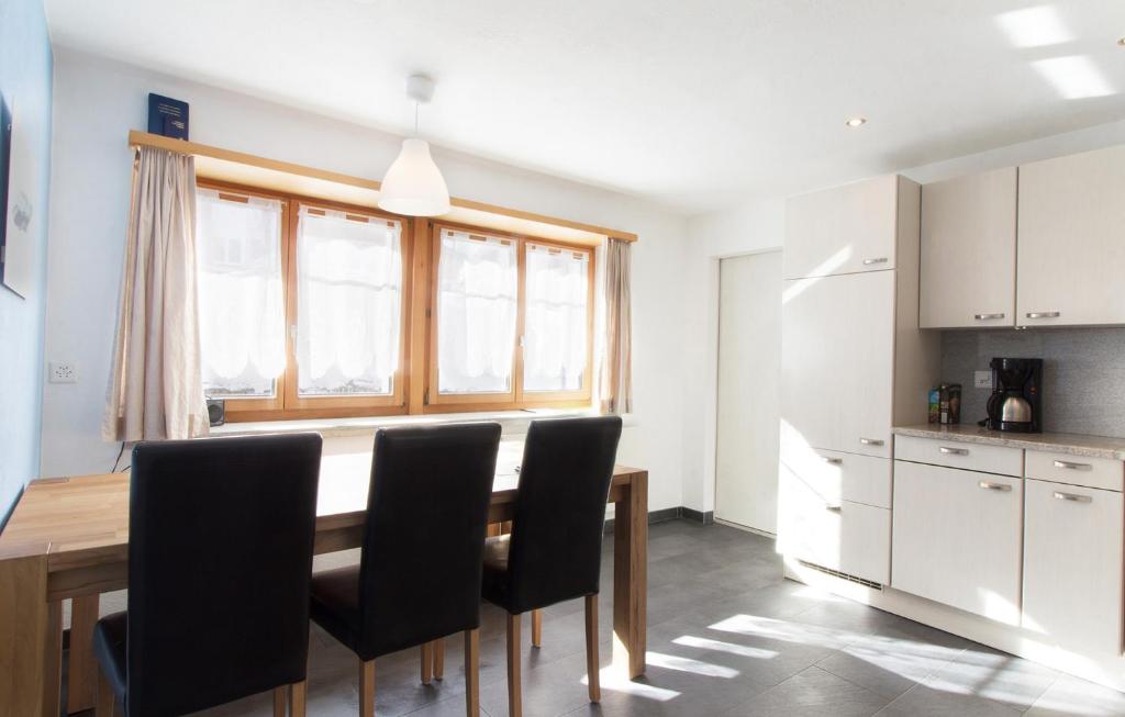 Kuchyň nebo kuchyňský kout v ubytování Apartment Dorfblick