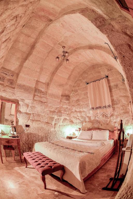 Mosaic Cave Hotel - 4