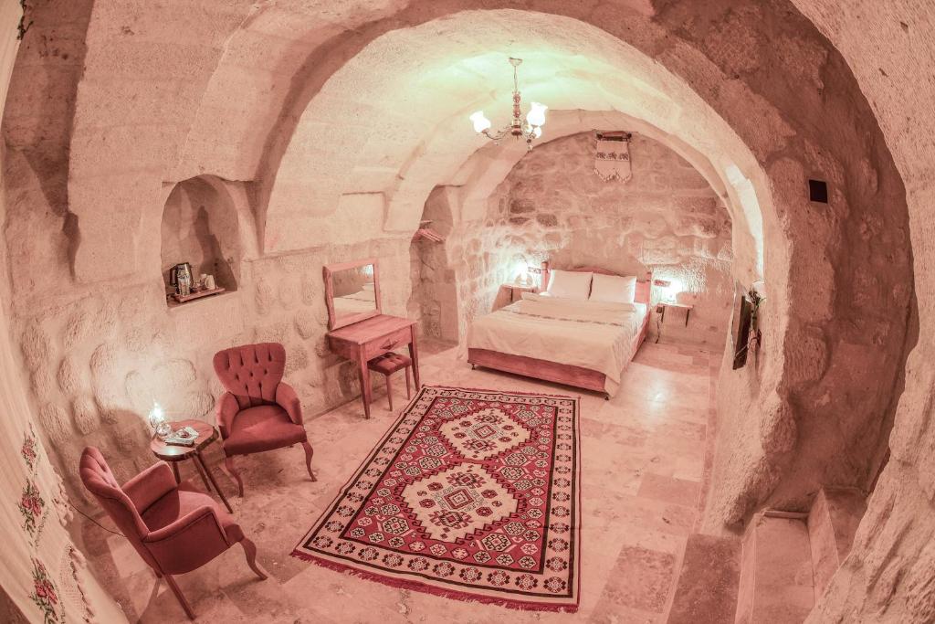 Mosaic Cave Hotel - 18