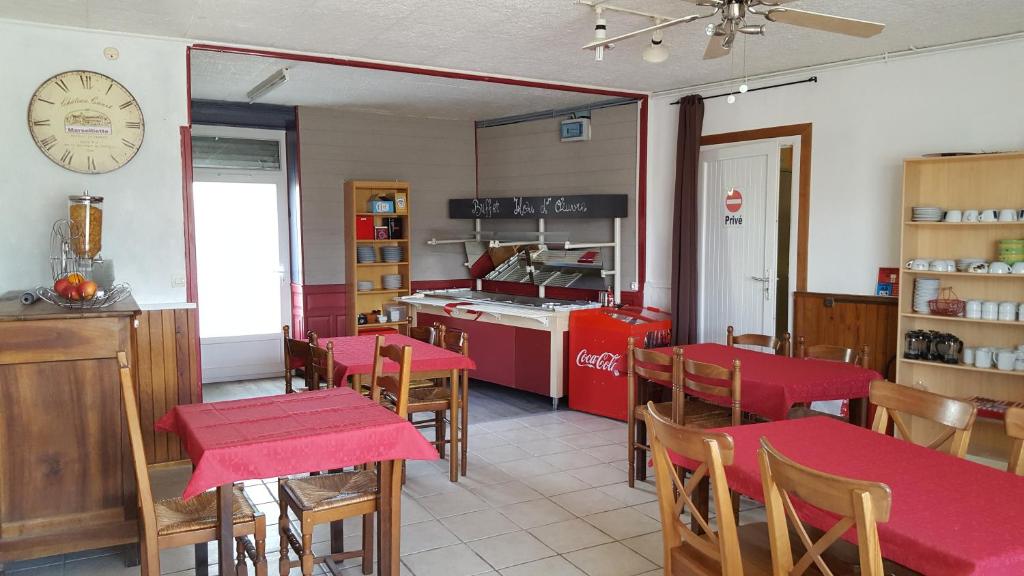 Postel nebo postele na pokoji v ubytování Hotel Ô Fil de L'ô