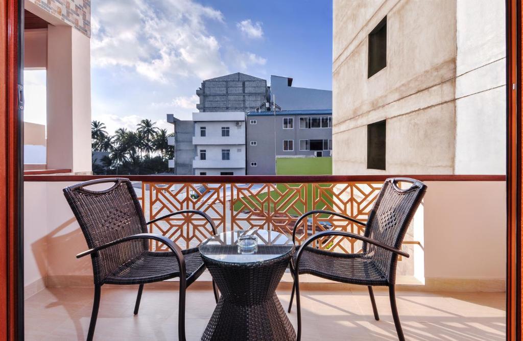 Balkón nebo terasa v ubytování Triton Beach Hotel & Spa