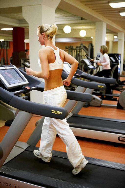 Fitness centrum a/nebo fitness zařízení v ubytování Sporthotel Kogler