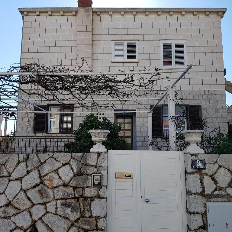 Dubrovnik Apartman - Appartement