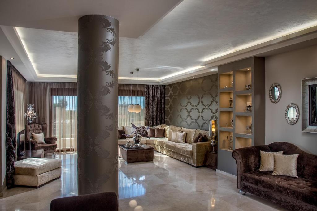 Posedenie v ubytovaní Callista Luxury Residences