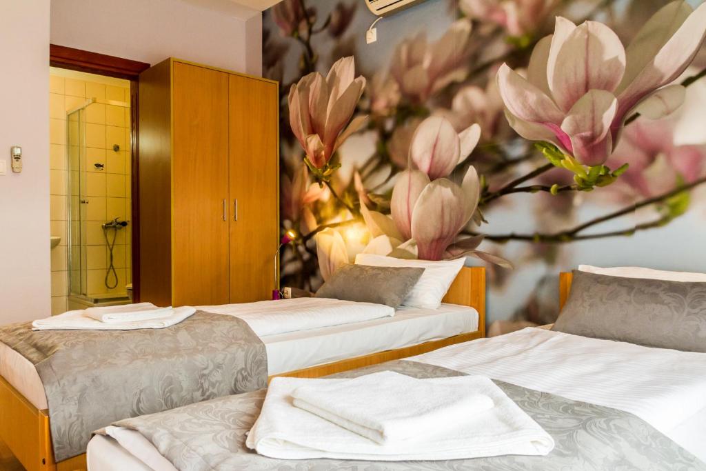 Villa Lipa - Deluxe Double Or Twin Room With Balcony