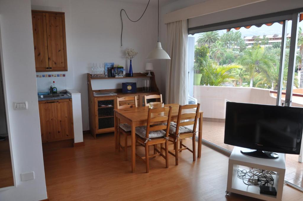 Kuchyň nebo kuchyňský kout v ubytování Apartment La Paz