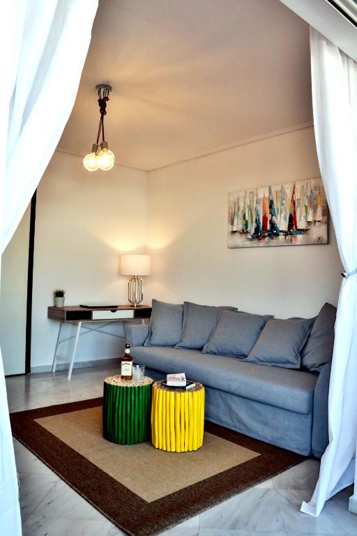 Boutique52 Luxury Apartments - 14