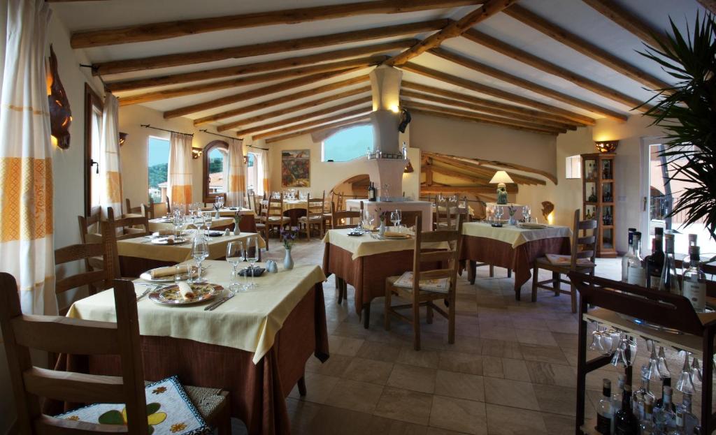 Restaurace v ubytování Hotel Arathena