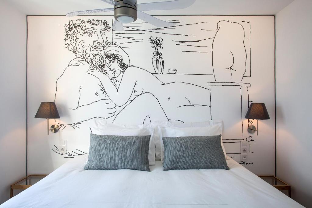 Posteľ alebo postele v izbe v ubytovaní Bright Apartment with Stunning Acropolis Views! SG5