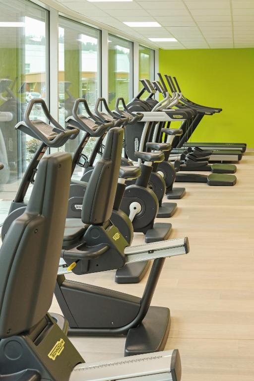 Fitness centrum a/nebo fitness zařízení v ubytování Vayamundo Houffalize