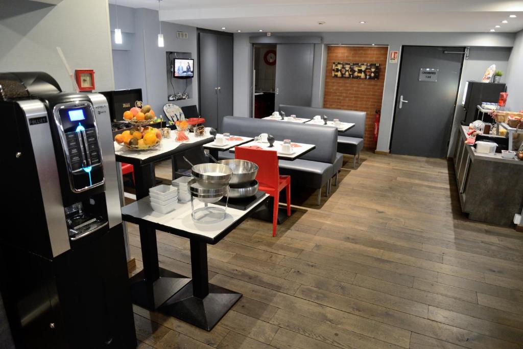 EtC...Hôtel - Strasbourg Hyper Centre - Resim 4