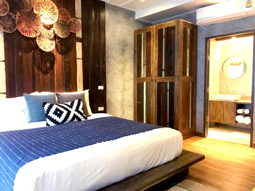 Sand in My Shoes Beach Loft - 12