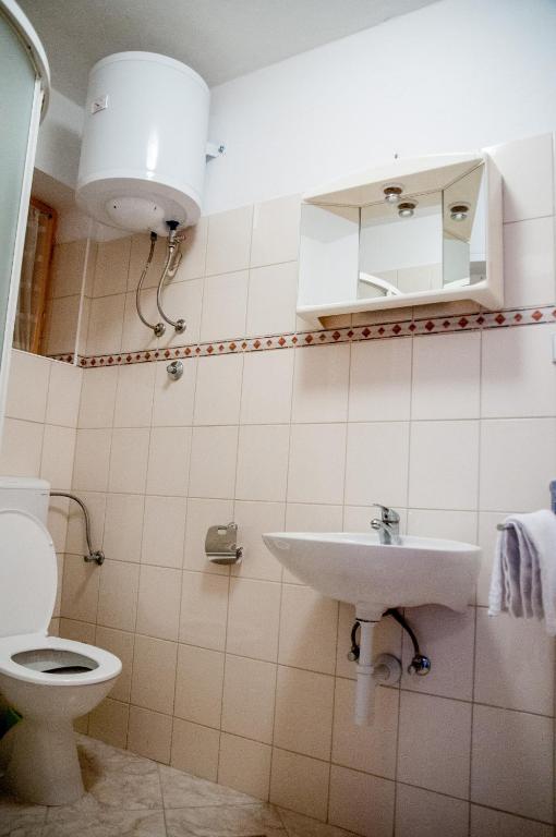 Kúpeľňa v ubytovaní Apartments Vulić