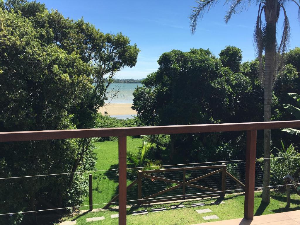 Paraíso em frente lagoa de ibiraquera