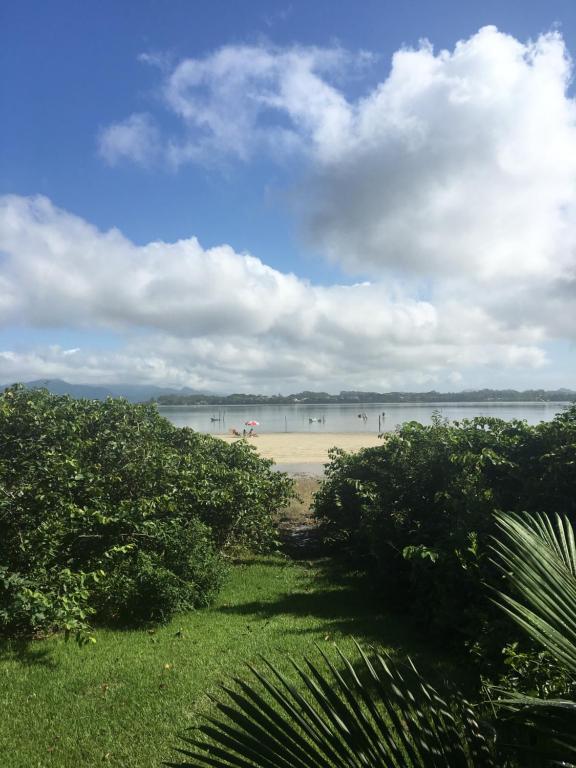  Paraíso em frente lagoa de ibiraquera