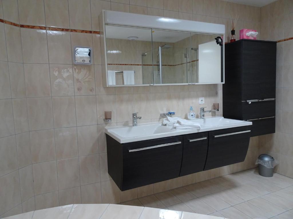 Koupelna v ubytování B & B Hartenfels 73