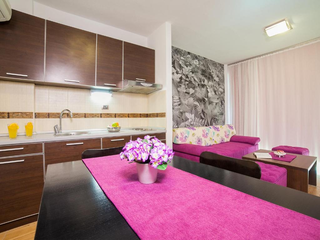 Apartments Raymond - 14