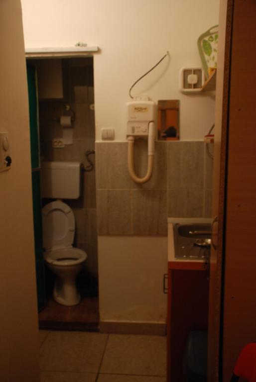 Vannituba majutusasutuses Tash Inn Hostel