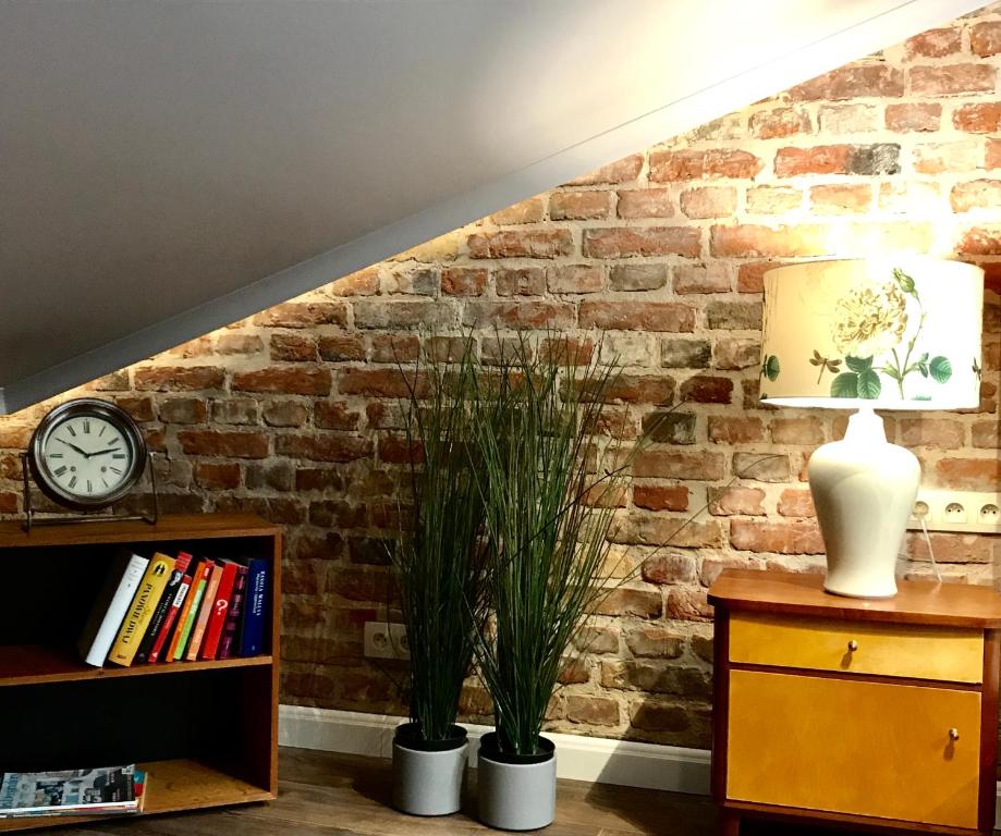 SLEEPWELL NOWY SWIAT - wejscie przez dziedziniec - brama Ordynacka 14 - Resim 41