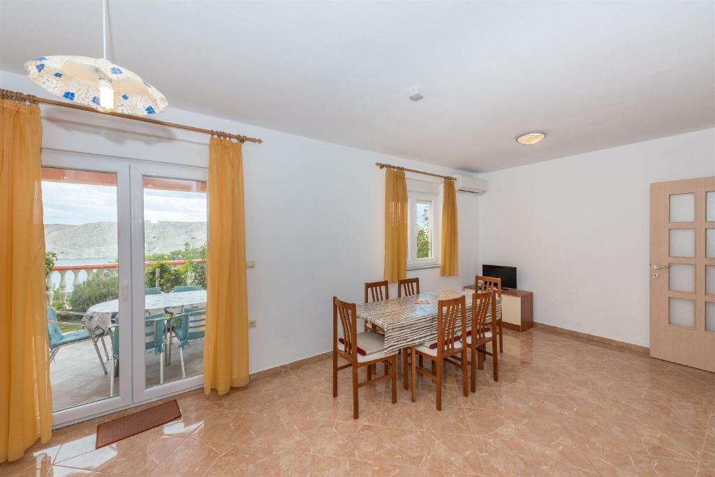 Fotografia z galérie ubytovania Apartments Andelo II v destinácii Vlašići