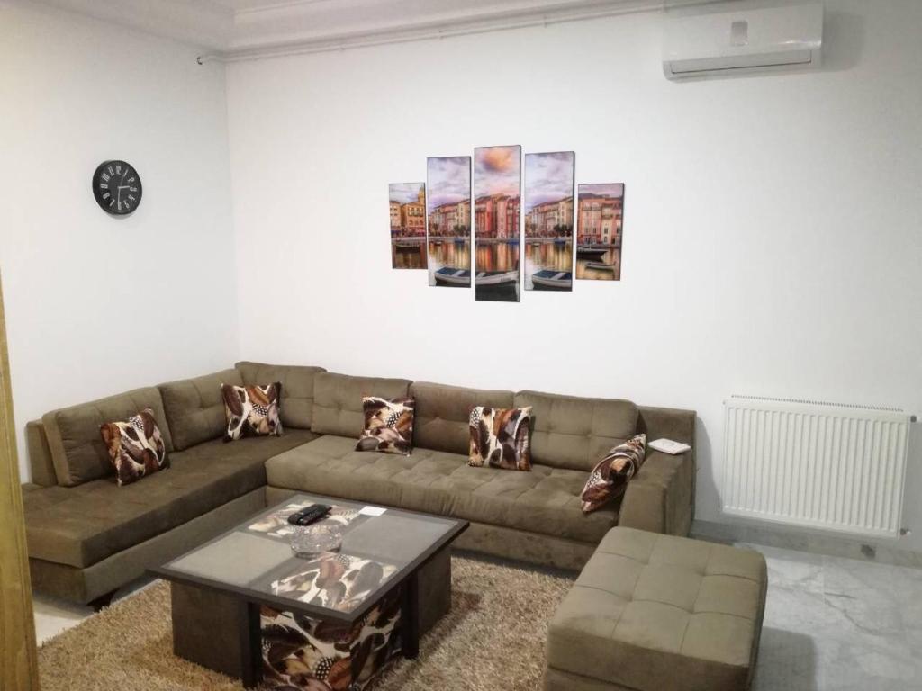 Apartment Jardin Carthage - Apartment With Balcony