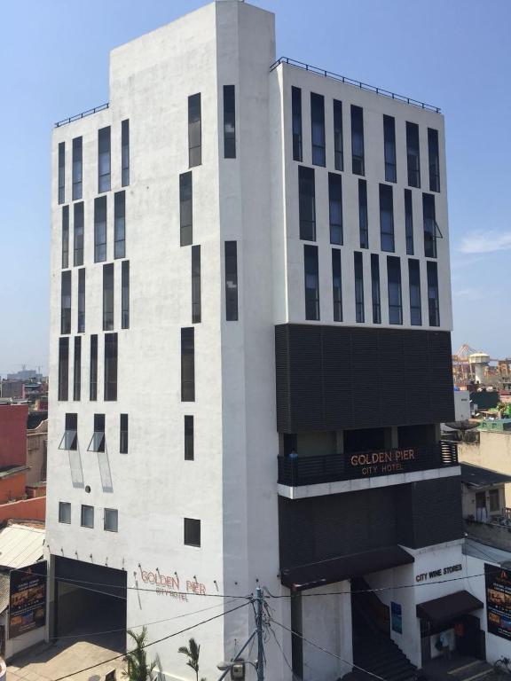 Golden Pier City Hotel