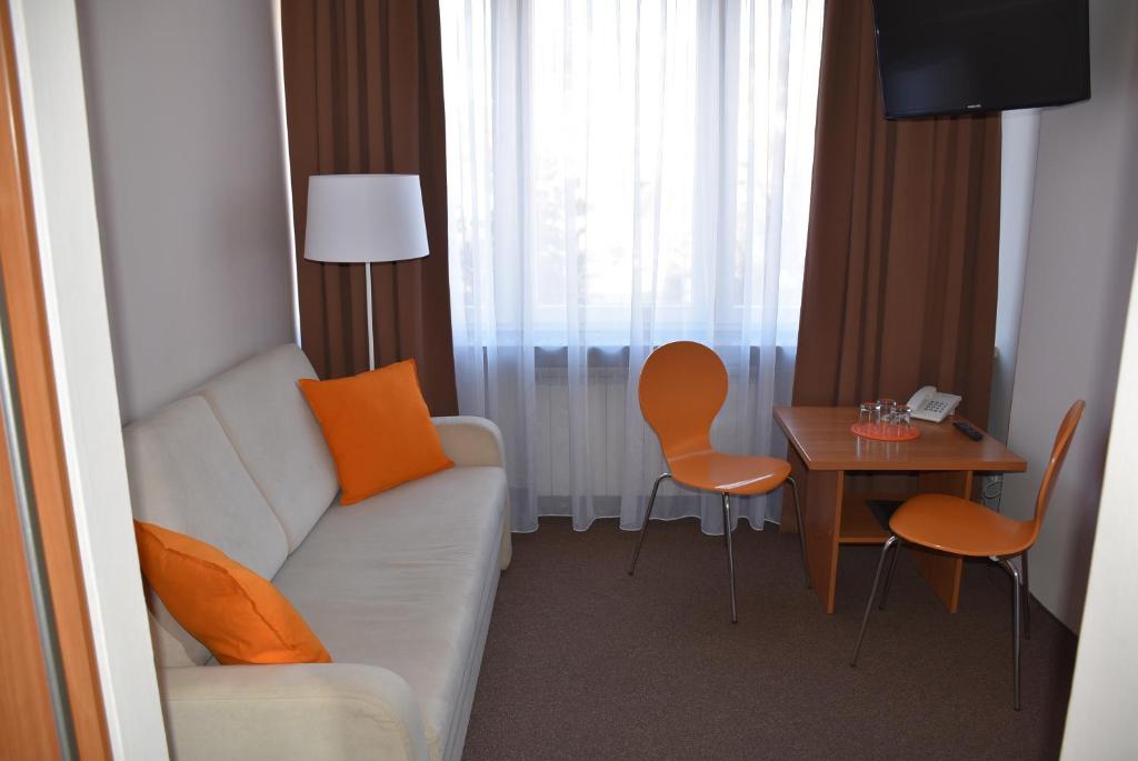 Posedenie v ubytovaní Hotel PZMot